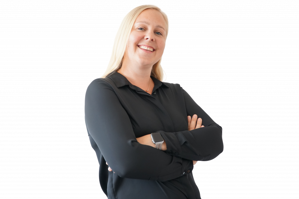 Versicherungsmakler & Kreditmakler B-Quadrat | Unser Team - Cornelia Barfus